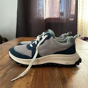 Clarks ATL TREK FREE Sneakers Teal Combo Women’s 6.5